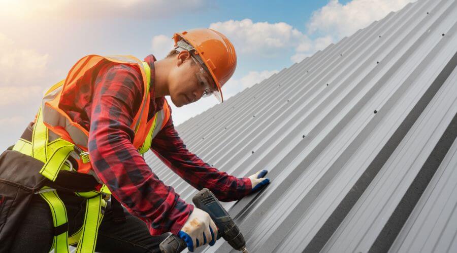 Professional Emergency Roof Repairs services in Bergton, VA